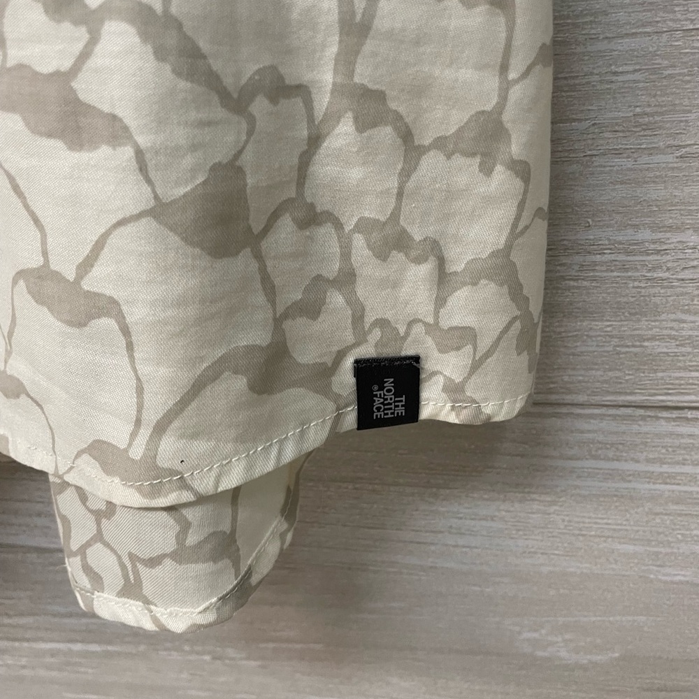 The North Face Cream Patterned Racerback Tank Top - Picture 4 of 5